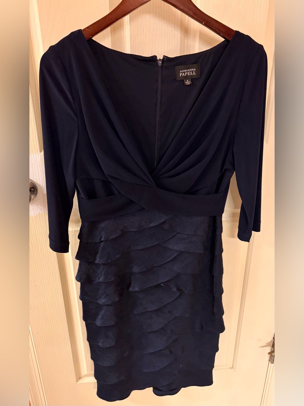 Adrianna Papell Matte Jersey & Hammered Satin Sheath Dress. Size 8, Navy